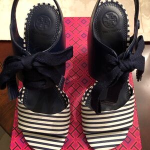 Tory Burch Blue and White Sandals with Ankle Strap New in box size 7